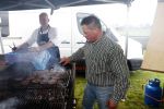 Boekel 19 oktober 2019
Meerdere boeren van boer zoekt vrouw stan op een mini markt in de stallen van Boerin Steffi. Boer Marnix Kneteman met zijn vriendin