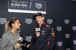 Amsterdam 16 oktober 2019
Presentatie nieruwe Tag Heuer Max Verstappen horloge bij Majestic. Max arriveert in een speciale Aston Martin op de dam in Amsterdam. Shelly sterk presenteert de presentatie.