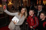Amsterdam 14 oktober 2019
Premiere Wat is dan liefde in Tuschinski. Monica Geuze kwam met partner Lars Veldwijk