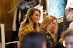 Amsterdam 12 november 2019
Presentatie en opening winkel Shoeby van Fred v Leer en Nicolette v Dam.
Monique Westenberg