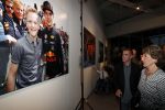 Amstelveen 1 oktober 2019
15 jaar de Esther Vergeer Foundation in het Cobra museum . Er wordt een expositie geopend van 15 fotografen waaronder oa William Rutten Estelle Cruijff Klaasjan v d Weij Patty Brard Isa Hoes Marco Borsato Sacha de Boer Klaas v Kruistem en Edwin Smulders. Anouk Smulders presenteert het en Prinses Margriet is aanwezig.