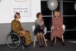Amstelveen 1 oktober 2019
15 jaar de Esther Vergeer Foundation in het Cobra museum . Er wordt een expositie geopend van 15 fotografen waaronder oa William Rutten Estelle Cruijff Klaasjan v d Weij Patty Brard Isa Hoes Marco Borsato Sacha de Boer Klaas v Kruistem en Edwin Smulders. Anouk Smulders presenteert het en Prinses Margriet is aanwezig.