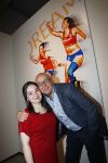 Amstelveen 1 oktober 2019
15 jaar de Esther Vergeer Foundation in het Cobra museum . Er wordt een expositie geopend van 15 fotografen waaronder oa William Rutten Estelle Cruijff Klaasjan v d Weij Patty Brard Isa Hoes Marco Borsato Sacha de Boer Klaas v Kruistem en Edwin Smulders. Anouk Smulders presenteert het en Prinses Margriet is aanwezig.