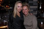 Bergen 2 november 2019
Sonja Bakker viert haar 45e verjaardag bij Wonders in Bergen. Haar vriend Barry v Suijdam en al hun kinderen zijn erbij. Stephanie Dorenbos met een vriendin