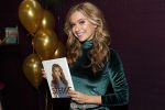 Utrecht 21 oktober 2019
Boekpresentatie Sterre Koning bij de ping pong club. Romy Monteiro krijgt het eerste boek.