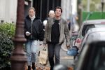 Amsterdam 4 november 2019
Twan Huys aan het winkelen met zijn vrouw