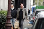 Amsterdam 4 november 2019
Twan Huys aan het winkelen met zijn vrouw