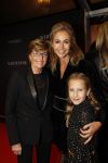 Amsterdam 8 oktober 2019
Premiere Whitestar met Britt Dekker.
Wendy v Dijk kwam met haar moeder en dochter Lizzy