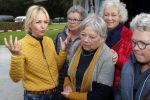 Boekel 19 oktober 2019
Meerdere boeren van boer zoekt vrouw stan op een mini markt in de stallen van Boerin Steffi. Ook Yvon Jaspers kwam met haar moeder en tantes een kijkje nemen.