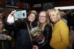 Boekel 19 oktober 2019
Meerdere boeren van boer zoekt vrouw stan op een mini markt in de stallen van Boerin Steffi. Ook Yvon Jaspers kwam met haar moeder en tantes een kijkje nemen.