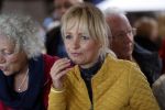 Boekel 19 oktober 2019
Meerdere boeren van boer zoekt vrouw stan op een mini markt in de stallen van Boerin Steffi. Ook Yvon Jaspers kwam met haar moeder en tantes een kijkje nemen.