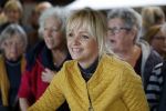 Boekel 19 oktober 2019
Meerdere boeren van boer zoekt vrouw stan op een mini markt in de stallen van Boerin Steffi. Ook Yvon Jaspers kwam met haar moeder en tantes een kijkje nemen.