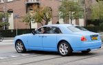 Amsterdam 24 oktober 2020
Bas Smit in blauwe Rolls Royce