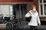 Amsterdam 5 november 2020
Bruni Heinke op weg naar de DC klinieken in Amsterdam zuid.