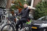 Amsterdam 21 oktober 2020
Dave Roelvink op de fiets in Amsterdam