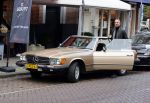Amsterdam 5 november 2020
Eric Kuster in zijn oldtimer Mercedes in de cornelis schuytstraat
