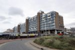 Scheveningen 22 oktober 2020
In dit appartementen complex wonen Lee Towers en Erica Terpstra. Huis