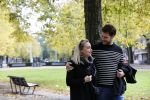 Amsterdam 15 oktober 2020
Eva Jinek en haar vriend Dexter van der Voorn wandelend in Amsterdam zuid