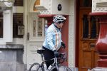 Amsterdam 1 november 2020
Ferdinand Grapperhaus komt fietsend thuis . Zijn vrouw Liesbeth Wytzes is thuis.