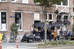 Amsterdam 24 oktober 2020
Bij Gordon  zijn zaak blushing wordt nu koffie op straat verkocht