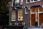 Amsterdam 21 oktober 2020
Jack Spijkerman loopr met boodschappen naar zijn huis