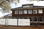 Amsterdam 1 oktober 2020
Jeroen v d Boom zijn nieuwe huis wordt helemaal verbouwd . Piet Boon is de architect