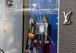 Amsterdam 21 oktober 2020
Inbraakpoging bij Louis Vuitton op PC hooftstraat