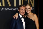 Noordwijk 16 oktober 2020
Boekpresentatie Martien Meiland in hotel Huis ter Duin .
Martien kwam met zijn vrouw Erica dochters Maxime en Montana.
Maxime kwam met haar vriend Leroy Molkenboer en haar dochter