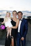 Noordwijk 16 oktober 2020
Boekpresentatie Martien Meiland in hotel Huis ter Duin .
Martien kwam met zijn vrouw Erica dochters Maxime en Montana.
Maxime kwam met haar vriend Leroy Molkenboer en haar dochter