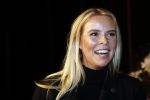 Noordwijk 16 oktober 2020
Boekpresentatie Martien Meiland in hotel Huis ter Duin .
Martien kwam met zijn vrouw Erica dochters Maxime en Montana. Powned verslaggeefster