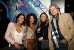 Amsterdam 8 oktober 2020
Beeld onthulling Andre Hazes sr bij madame Tussaud. Rachel en Andre Jr zijn allebei aanwezig. Rachel met Niama Amhali Jos de Haan en Jeanine