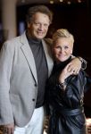 Noordwijk 16 oktober 2020
Manuela en Raymond v d Ploeg bij de boekuitreiking van Martien Meiland in hotel Huis ter Duin