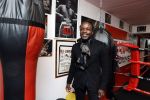 Amsterdam 3 september 2020
Regilio Tuur opent de boksclub van Patrick Mathurin