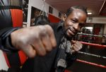 Amsterdam 3 september 2020
Regilio Tuur opent de boksclub van Patrick Mathurin