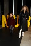 Amsterdam 29 oktober 2020
Presentatie schoenenlijn van Rose Bertram in smanewerking met Nubbik. Rose met jeugdig Model
