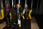 Amsterdam 29 oktober 2020
Presentatie schoenenlijn van Rose Bertram in smanewerking met Nubbik. Rose met haar moeder en vriendinnen