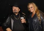 Amsterdam 8 oktober 2020
Beeld onthulling Andre Hazes sr bij madame Tussaud. Rachel en Andre Jr zijn allebei aanwezig. Samantha Steenwijk