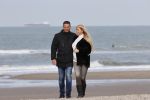 Scheveningen 22 oktober 2020
Samantha de Jong ( Barbie) hoogzwanger op het strand met partner Gerrit