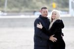 Scheveningen 22 oktober 2020
Samantha de Jong ( Barbie) hoogzwanger op het strand met partner Gerrit