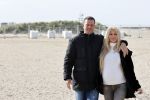 Scheveningen 22 oktober 2020
Samantha de Jong ( Barbie) hoogzwanger op het strand met partner Gerrit