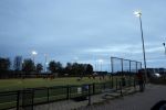 Weesp 31 oktober 2020
Hockey tijdens corona. Ouders wachten op de parkeerplaats