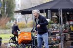 Amsterdam 5 november 2020
Victor Reinier op de fiets in Amsterdam zuid