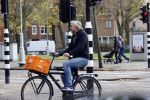 Amsterdam 5 november 2020
Victor Reinier op de fiets in Amsterdam zuid