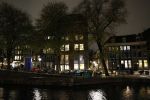 Amsterdam 27 oktober 2020
In dit appartementencomplex wonen Isa Hoes Wessel v Diepen en Daphne Bunskoek