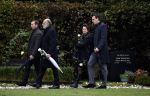 Naarden 8 oktober 2020
Begrafenis Jan des Bouvrie  op algemene begraafplaats Nieuw Valkeveen. Willem Hendriks met vrouw en zoon