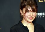 Amsterdam 1 november 2021
Premiere alles op tafel in het deLamar theater.
Abby Hoes