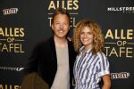 Amsterdam 1 november 2021
Premiere alles op tafel in het deLamar theater.
Carolien Borgers met ...