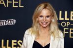 Amsterdam 1 november 2021
Premiere alles op tafel in het deLamar theater.
Charlotte Nijs