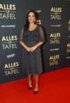 Amsterdam 1 november 2021
Premiere alles op tafel in het deLamar theater.
Dyantha Brooks kwam met collega Bart Ettekoven