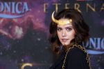 Amsterdam 2 november 2021
Premiere Eternal van Marvel in Pathe Noord.
Emma Deckers kwam met een vriendin